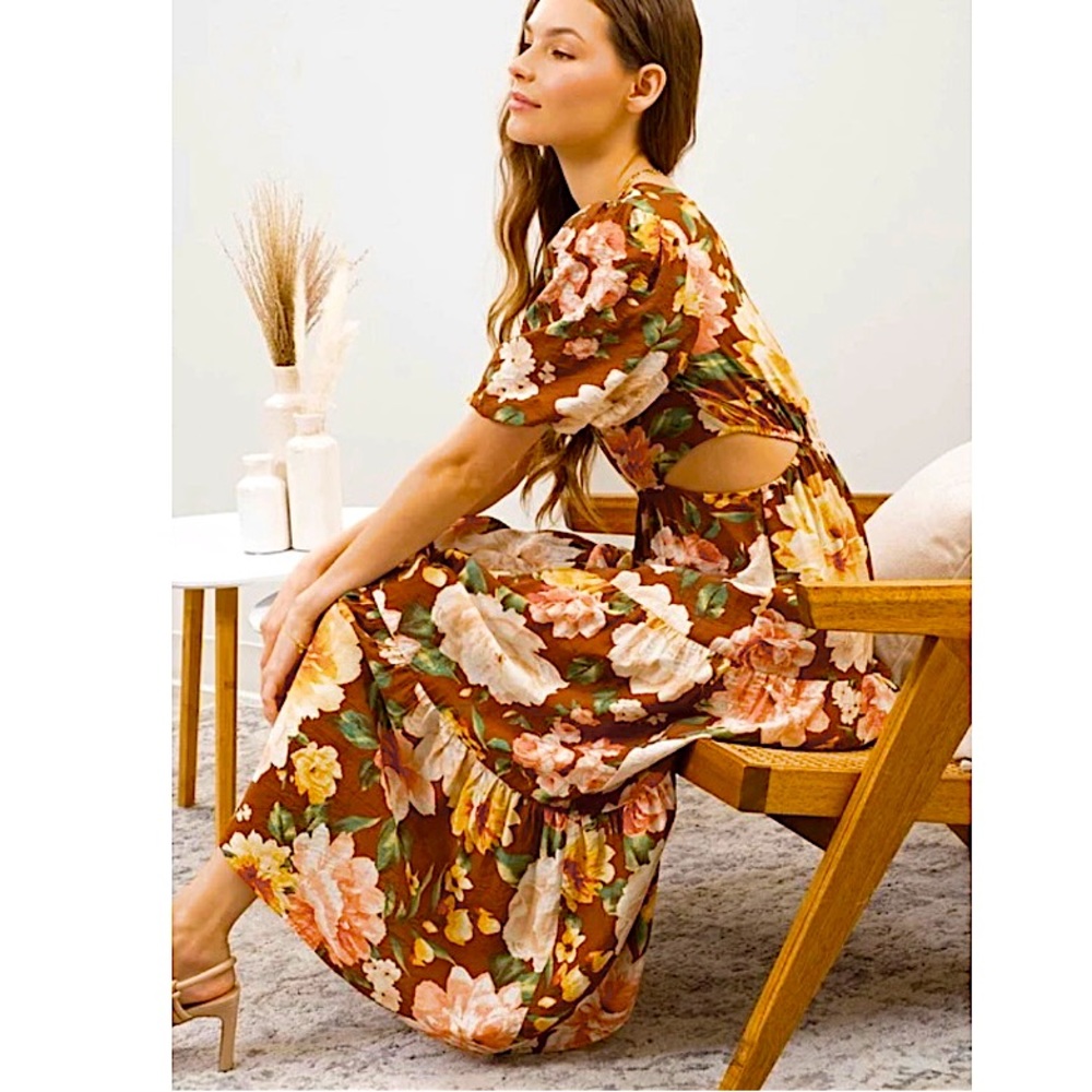 Blu Pepper Waist Cut Out Floral Midi Dress Tiered Puff Sleeve New Boutique